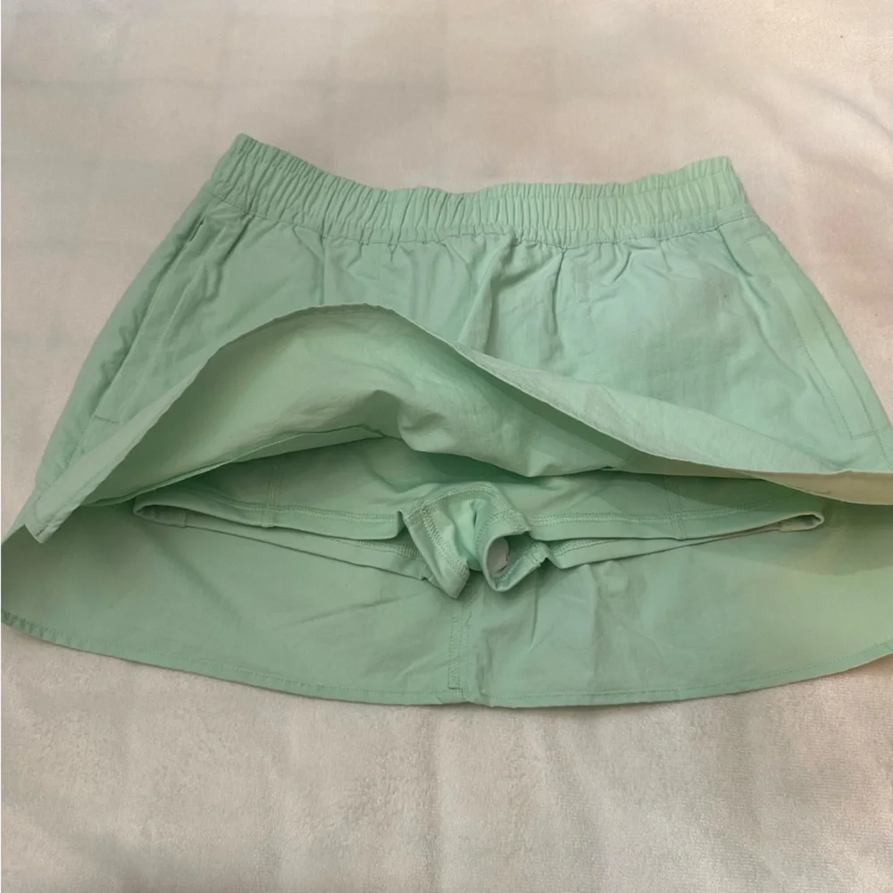 ALO Yoga Mint Green Mini Skirt - Picture 7 of 12